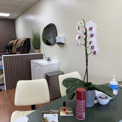 Nails & Spa by Nature - Come to see what we are changed!