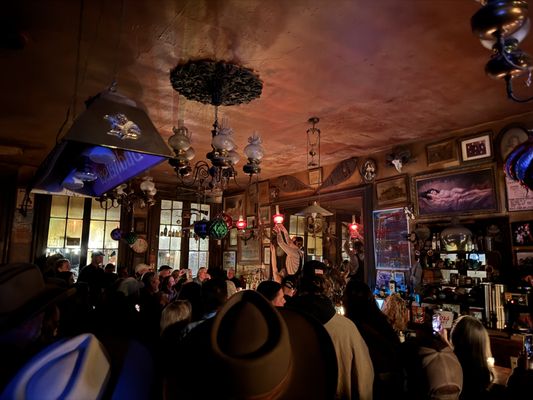 Genoa Bar and Saloon by null