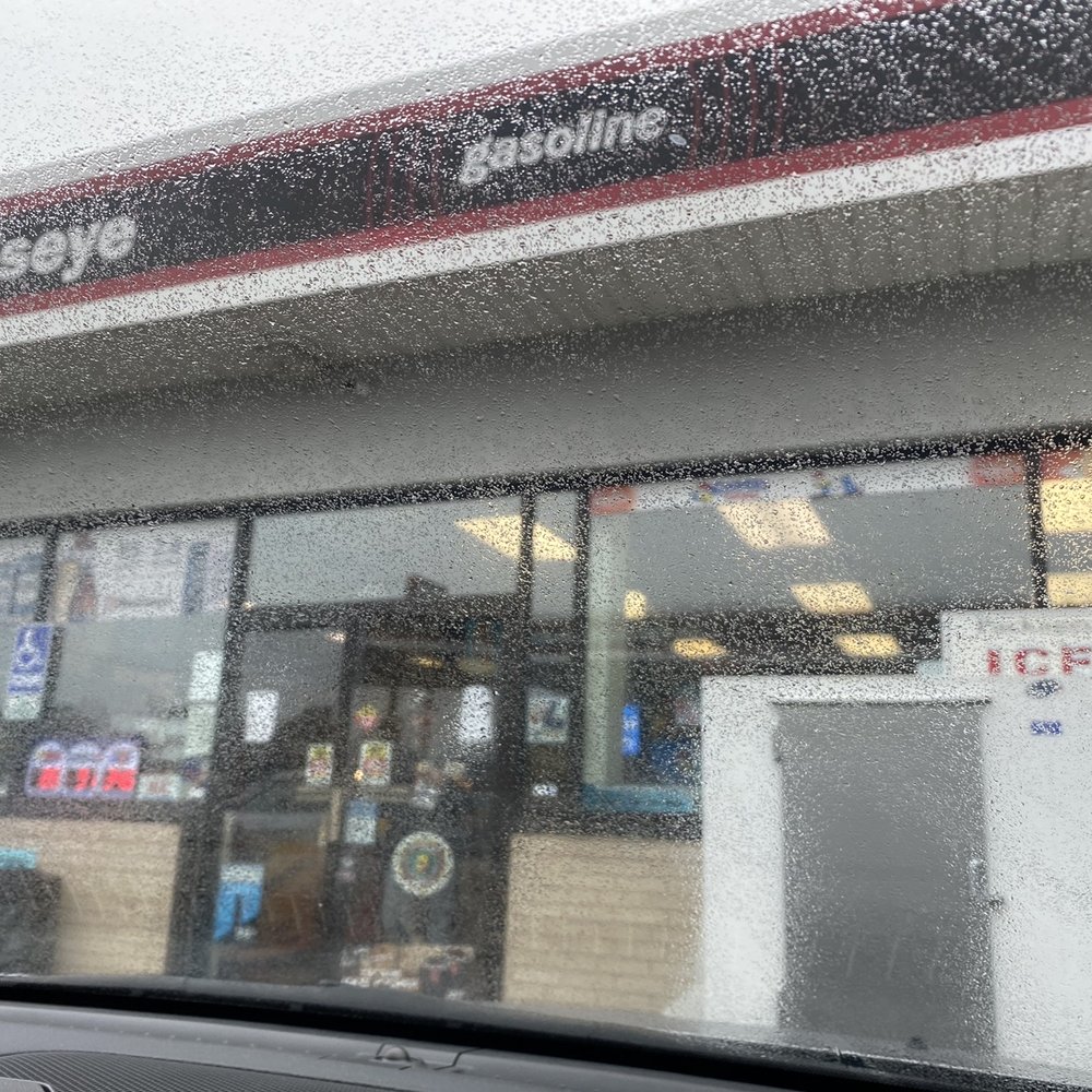 Bullseye - The only convenience store we'd seen in over an hour! - Convenience Stores Near Me - Theodosia, Missouri