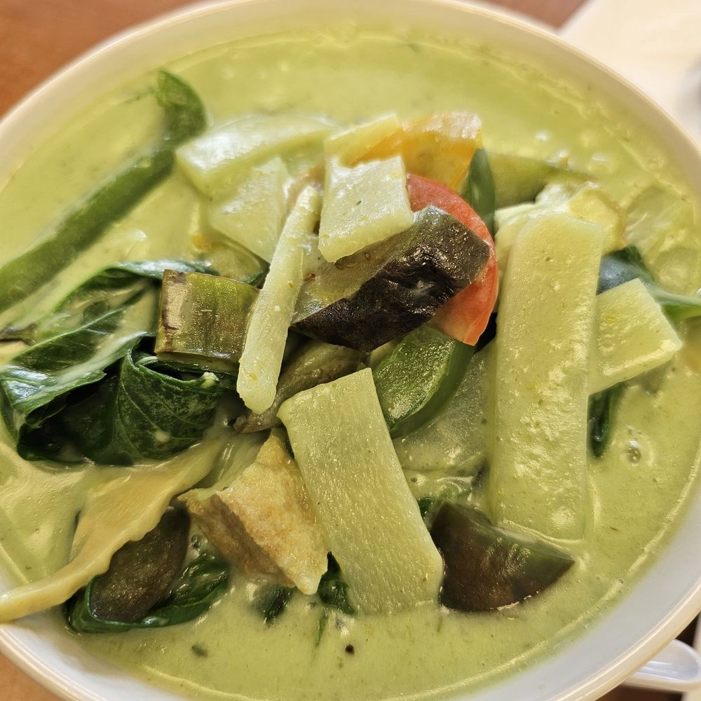 Green curry tofu