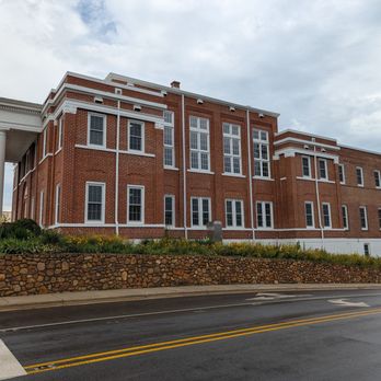 Alleghany County Courthouse - Courthouses Near Me - Sparta, North Carolina Alleghany County Courthouse - Courthouses Near Me - Sparta, North Carolina