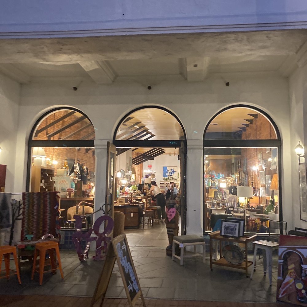 SB Urban Flea Market - Outside of store - Antiques Near Me - Santa Barbara, California SB Urban Flea Market - Outside of store - Antiques Near Me - Santa Barbara, California