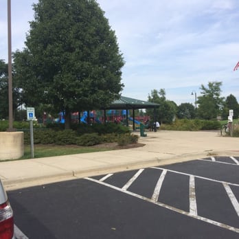 Country Lakes Park - Parks Near Me - Naperville, Illinois