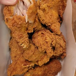 Eight Piece Dark and White - $14.99