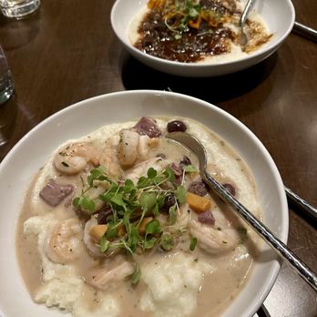 Genevieve's - Shrimp and grits. Beef stew - Bars Near Me - Greenville, South Carolina