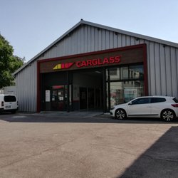 Carglass - Un grand parking pour laisser sa voiture