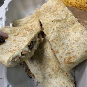 Taco House - Chicken quesadilla with rice and beans (combo) - Mexican Near Me - Bakersfield, California