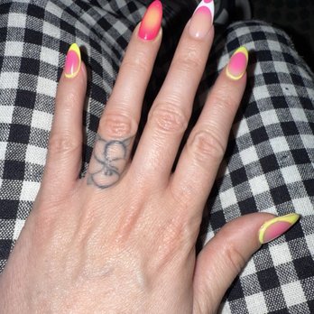 Katrina’s Nail Studio - Nail Technicians Near Me - Concord, California