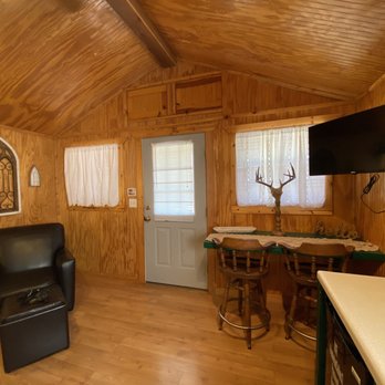 Gran's Country Cabins - Guest Houses Near Me - Bandera, Texas Gran's Country Cabins - Guest Houses Near Me - Bandera, Texas