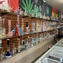 Cove Smoke Shop