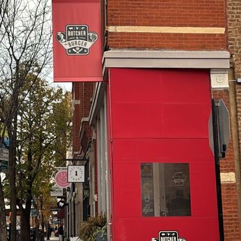Butcher & The Burger - Outside of place - Burgers Near Me - Chicago, Illinois