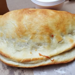 Diangelo's Pizza - Strom bolivar  $6.95