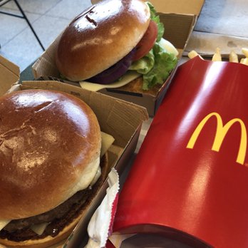 McDonald’s - A Canadian and Australian burger - Burgers Near Me - Chicago, Illinois McDonald’s - A Canadian and Australian burger - Burgers Near Me - Chicago, Illinois