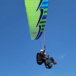 303 Paragliding