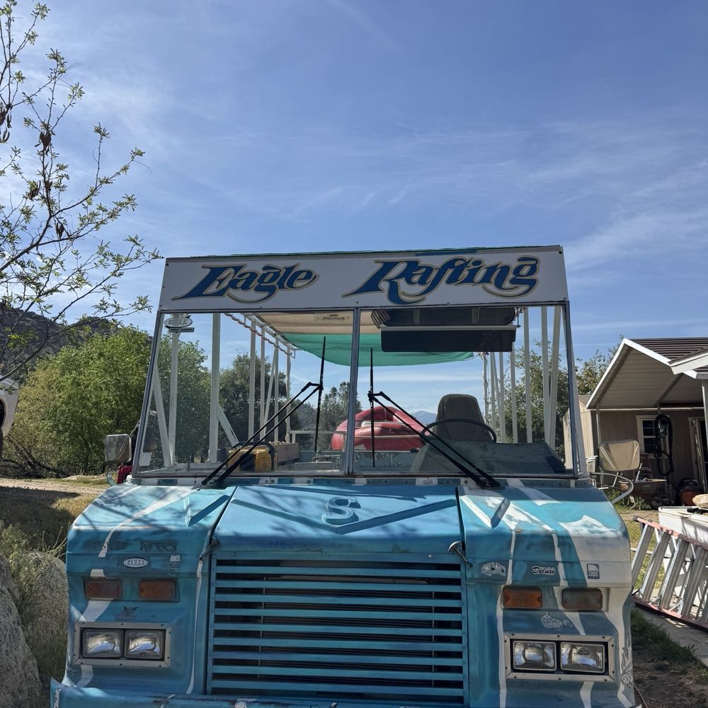 Eagle Rafting - Eagle rafting shuttle - Rafting/Kayaking Near Me - Kernville, California