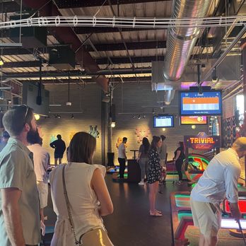 Puttshack - Denver - Inside - Mini Golf Near Me - Denver, Colorado