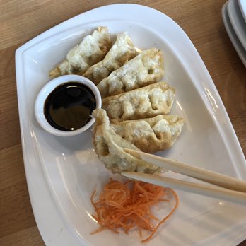 Rice N Roll Bistro - Sushi Bars Near Me - Milwaukee, Wisconsin Rice N Roll Bistro - Sushi Bars Near Me - Milwaukee, Wisconsin