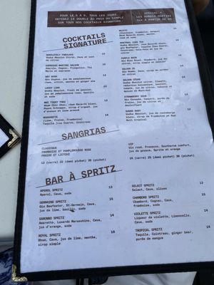 Saloon Bistro Bar by null