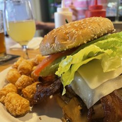 The Goose Pub N Eatery