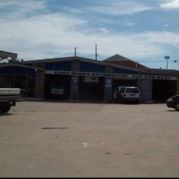 Exterior photo of Gary Miars Automotive - Dallas, Texas Exterior photo of Gary Miars Automotive - Dallas, Texas