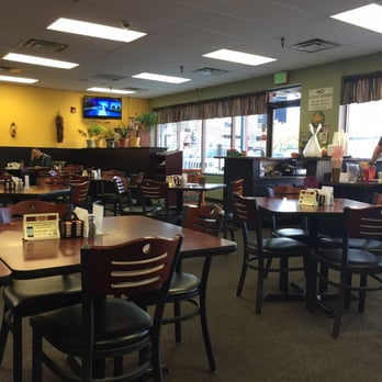 Caitlin's - Interior - Breakfast & Brunch Near Me - Glendale, Colorado