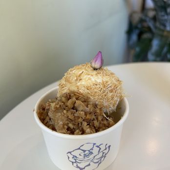 Kinrose Creamery - Walnut Baklava and Konafa - Ice Cream & Frozen Yogurt Near Me - Pasadena, California Kinrose Creamery - Walnut Baklava and Konafa - Ice Cream & Frozen Yogurt Near Me - Pasadena, California