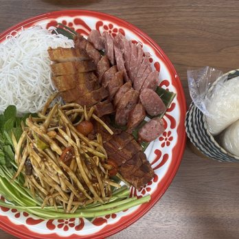Thai Fresh 2 U - Asian Fusion Near Me - Rancho Cordova, California