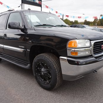Everybody Rides - P1899A-2004 GMC YUKON SLT 4WD - Car Dealers Near Me - Sevierville, Tennessee