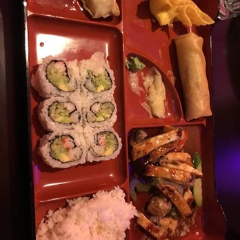 Wang's Bistro - Sushi Bars Near Me - Frankenmuth, Michigan Wang's Bistro - Sushi Bars Near Me - Frankenmuth, Michigan