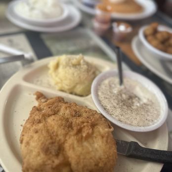 Mama's Daughters' Diner - Chicken fried chicken - Diners Near Me - Plano, Texas Mama's Daughters' Diner - Chicken fried chicken - Diners Near Me - Plano, Texas