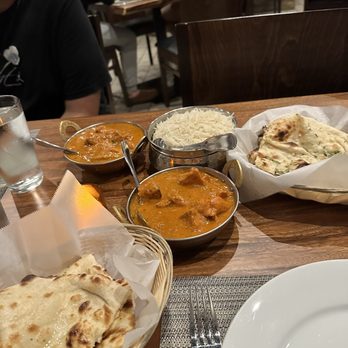 Himalayan Taste Temecula - Tikka Masala and Nan bread yum - Indian Near Me - Temecula, California