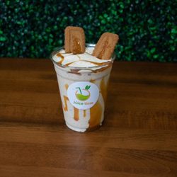 Juice Time & Crepes - Biscoff milkshake