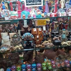 Masks Y Mas - Lots of things to admire