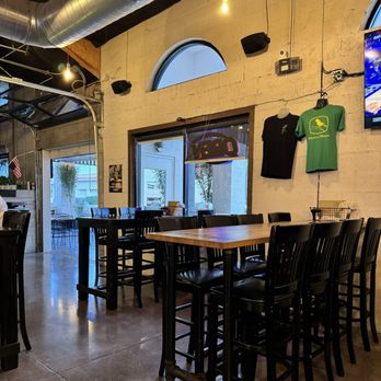 Perch Brewing - Bar area and patio in the background - Breweries Near Me - Gilbert, Arizona