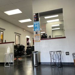 KJ's Barber & Hair Creationz