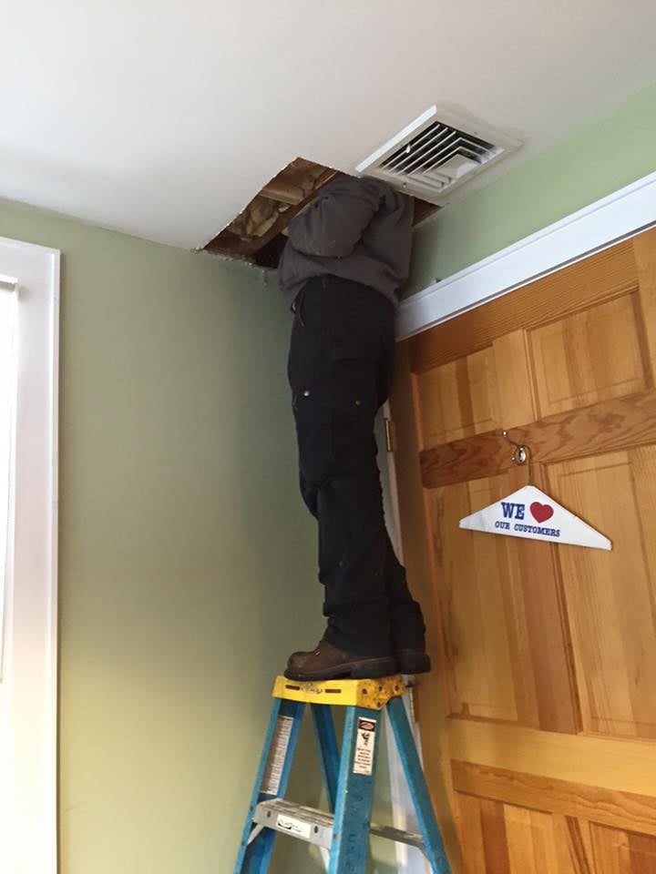 Slide of VanDuzer Mechanical