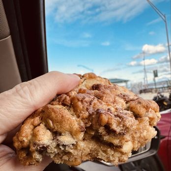 Mad Batter Bakehouse - Oh. My. Yumminess. This rivals the Met Market cookie. Walnut chocolate heaven. - Ice Cream & Frozen Yogurt Near Me - Oak Harbor, Washington