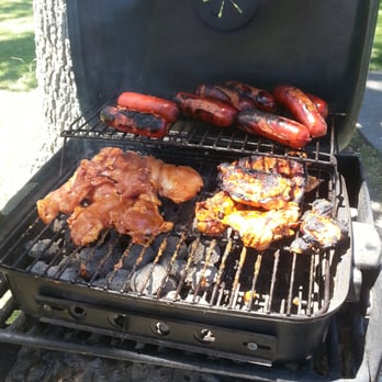 Oak Park - Bbq at Oak Park - Parks Near Me - Stockton, California