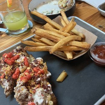 Chomp Kitchen & Drinks - 4/20 weekend special - American Near Me - Warren, Rhode Island