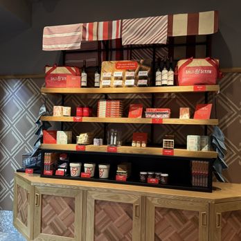 Salt & Straw - Stand of Salt & Straw merchandise - Ice Cream & Frozen Yogurt Near Me - Tempe, Arizona Salt & Straw - Stand of Salt & Straw merchandise - Ice Cream & Frozen Yogurt Near Me - Tempe, Arizona