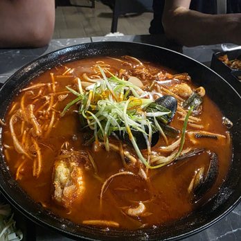 Chan Chan Food House - Spicy Seafood Noodle Soup - Korean Near Me - Irvine, California