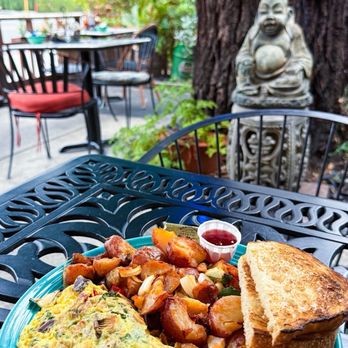 The Filling Station Cafe - Breakfast & Brunch Near Me - Orange, California