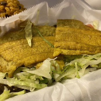 Papa's Cache Sabroso - Jibarito con Arroz Sandwich - Latin American Near Me - Chicago, Illinois