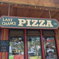 Cove & Craft At Last Chance Pizza - Order pizza and then try all the local breweries in Summit County!