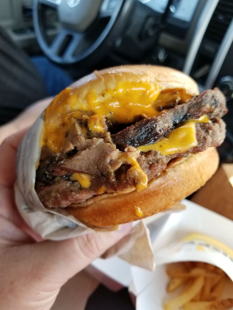 CARL’S JR 34 Photos & 40 Reviews 480 N Rose Ave, Oxnard, California Fast Food Restaurant