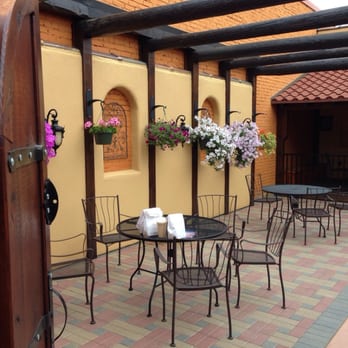 Cantabria - Tables in patio area - Coffee & Tea Near Me - Bemidji, Minnesota