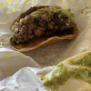 Taco Boom - Carne asada taco with guacamole - Tacos Near Me - Chicago, Illinois Taco Boom - Carne asada taco with guacamole - Tacos Near Me - Chicago, Illinois