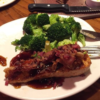 Outback Steakhouse - Steakhouses Near Me - Foothill Ranch, California
