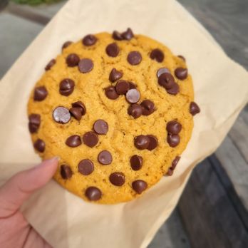 Devil's Teeth Baking Company - Peanut butter cookie - Bakeries Near Me - San Francisco, California Devil's Teeth Baking Company - Peanut butter cookie - Bakeries Near Me - San Francisco, California