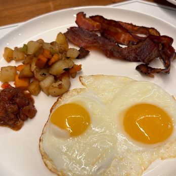 Nick's Quorum - Bacon & eggs - Cocktail Bars Near Me - Omaha, Nebraska Nick's Quorum - Bacon & eggs - Cocktail Bars Near Me - Omaha, Nebraska